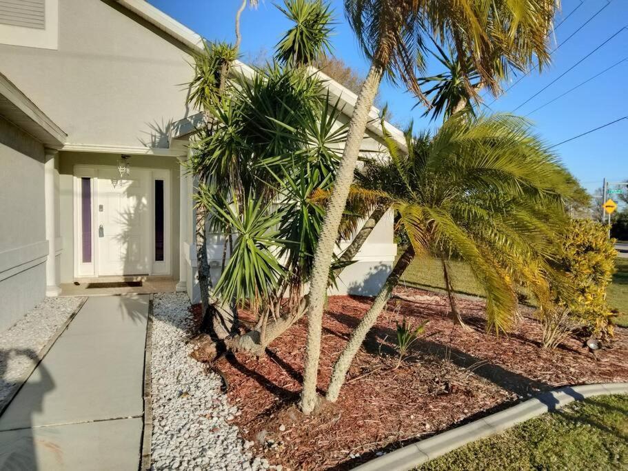 Punta Gorda Home, Sleeps 10 Exterior photo